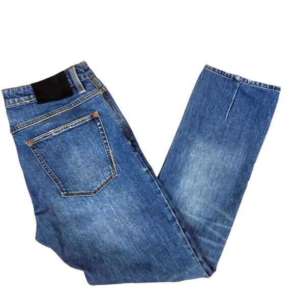 Neuw Mens Full Button Fly Whiskered Faded Lou Slim Weekend 5 Pocket Jeans 32x32 - Picture 1 of 9